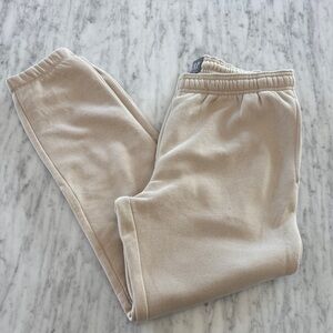 GAP Men’s sweatpants. Eggshell. S